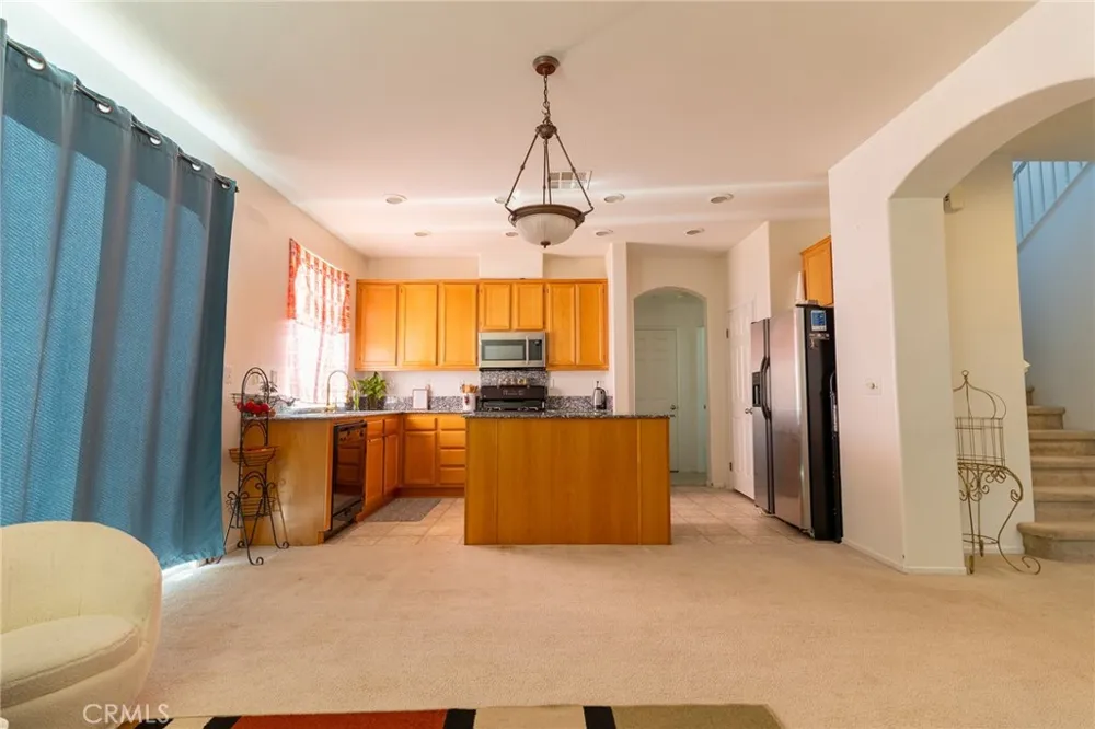 14415 Nicolas Way Adelanto, CA 92301