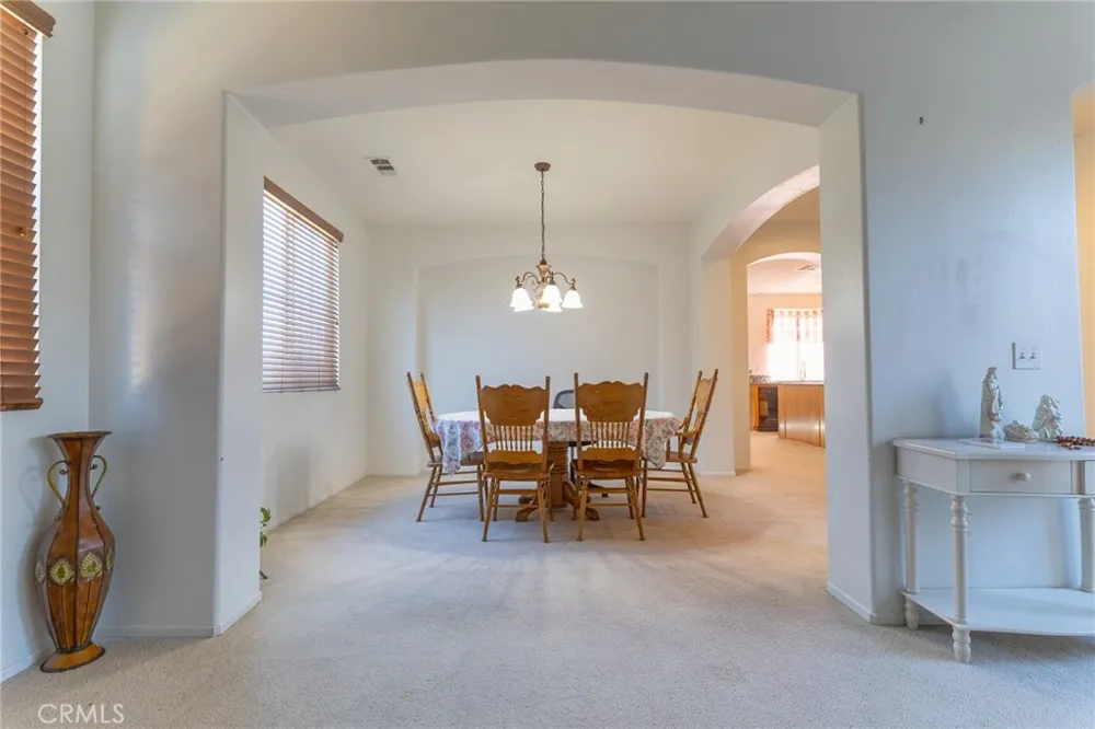 14415 Nicolas Way Adelanto, CA 92301