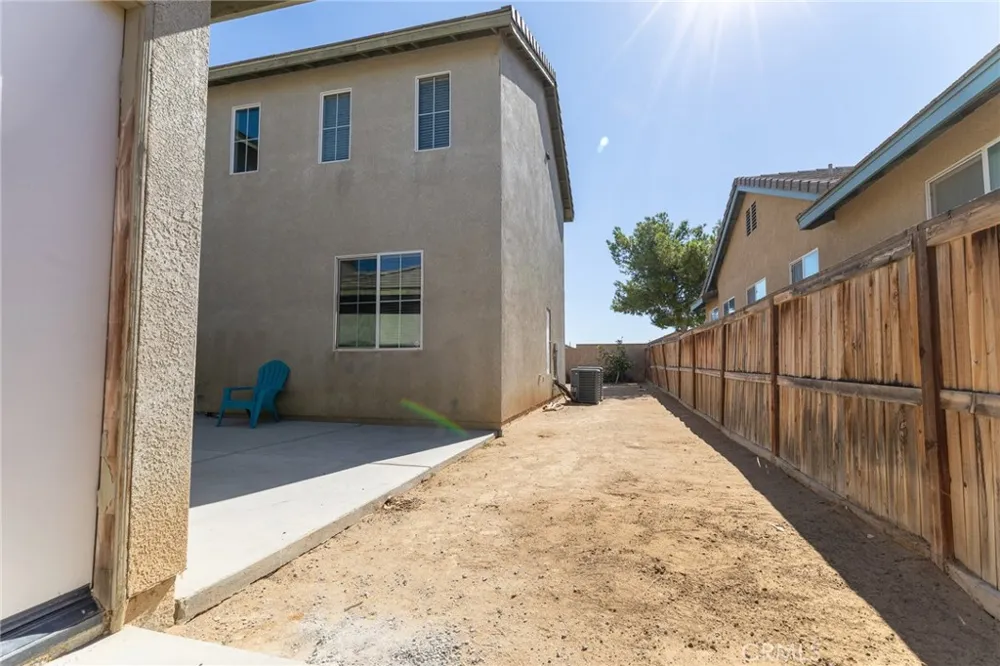 14415 Nicolas Way Adelanto, CA 92301