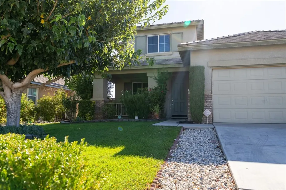 14415 Nicolas Way Adelanto, CA 92301