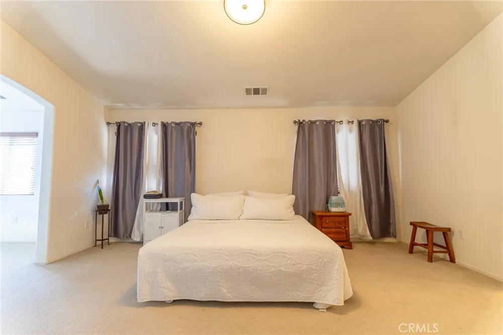 14415 Nicolas Way Adelanto, CA 92301