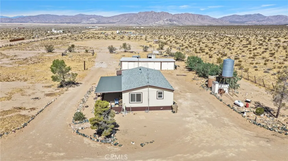 35980 Lantana Lucerne Valley, CA 92356