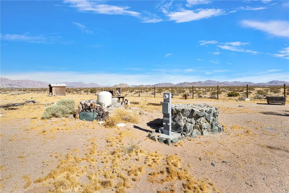35980 Lantana Lucerne Valley, CA 92356