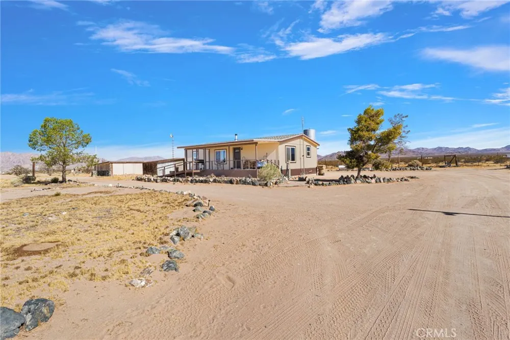 35980 Lantana Lucerne Valley, CA 92356