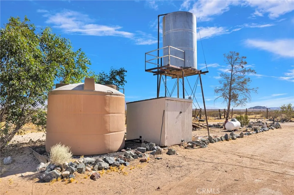 35980 Lantana Lucerne Valley, CA 92356