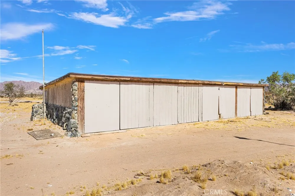 35980 Lantana Lucerne Valley, CA 92356