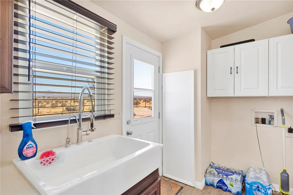 35980 Lantana Lucerne Valley, CA 92356