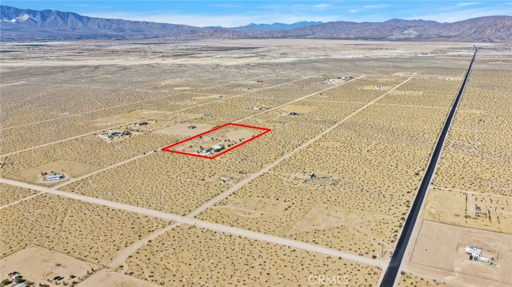 35980 Lantana Lucerne Valley, CA 92356
