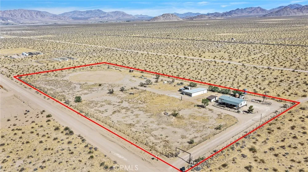 35980 Lantana Lucerne Valley, CA 92356