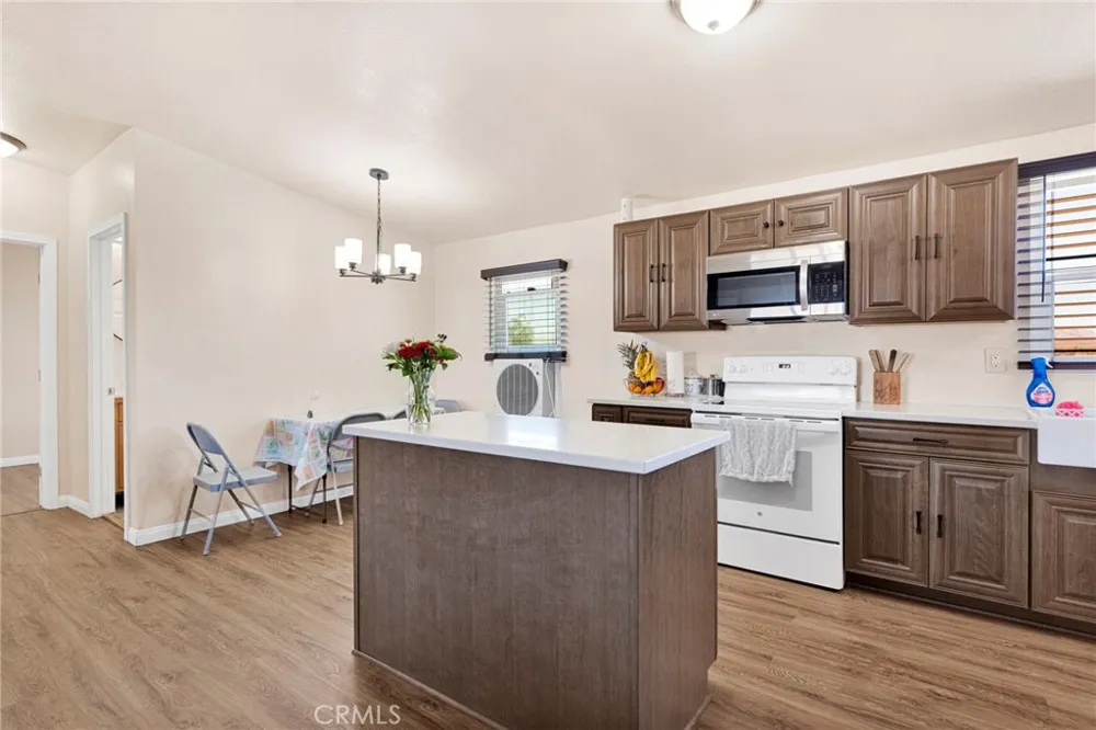 35980 Lantana Lucerne Valley, CA 92356