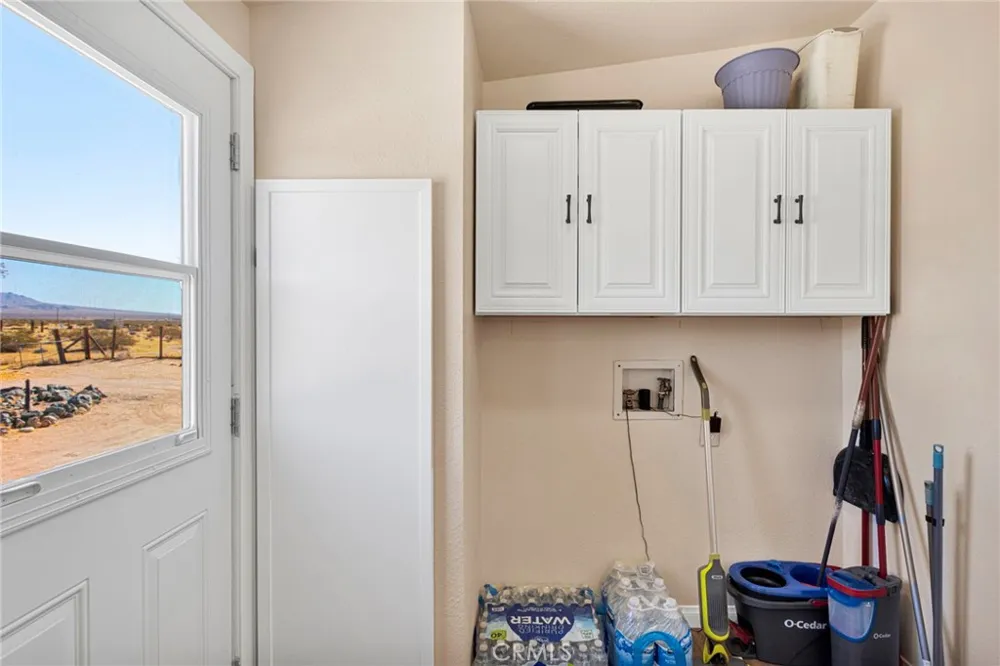 35980 Lantana Lucerne Valley, CA 92356