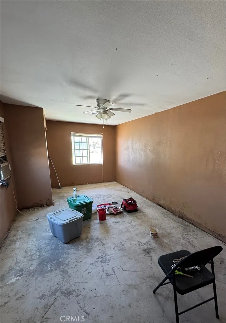 11522 Pinon Hills Pinon Hills, CA 92372
