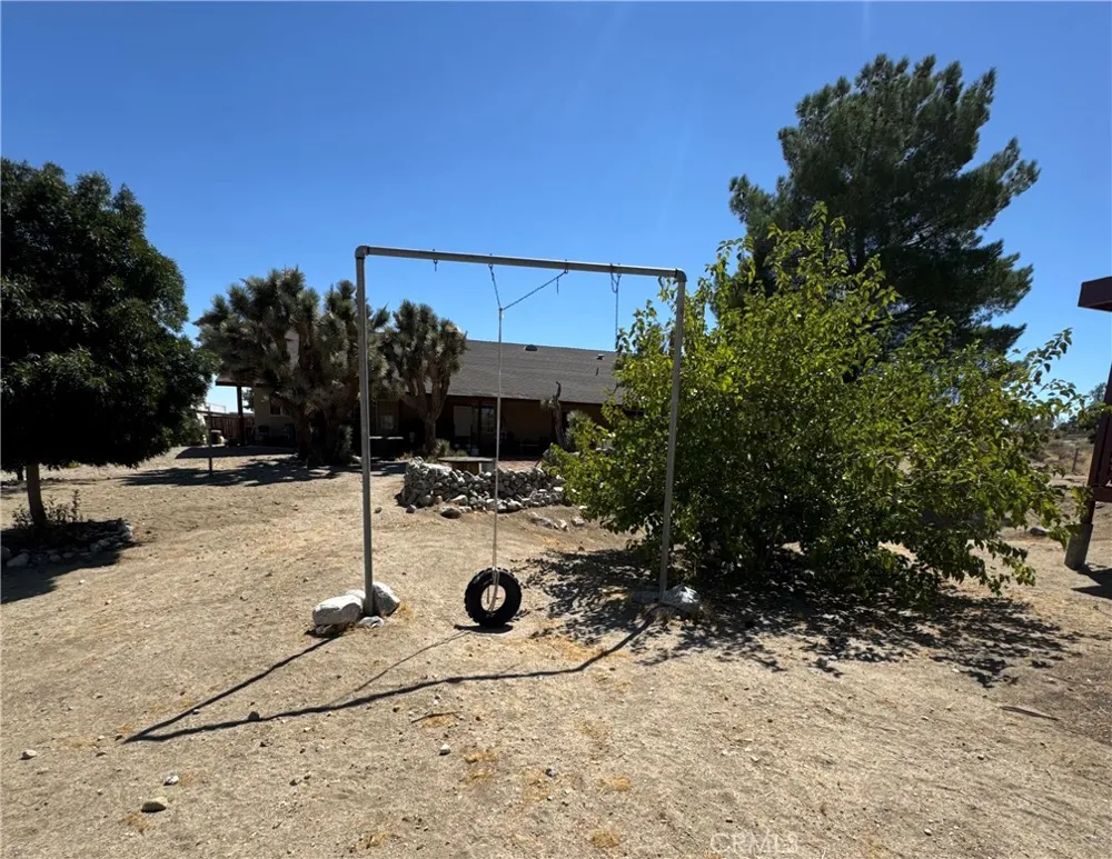 11522 Pinon Hills Pinon Hills, CA 92372