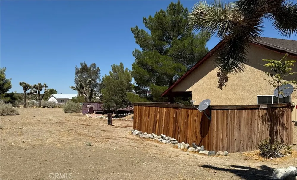 11522 Pinon Hills Pinon Hills, CA 92372