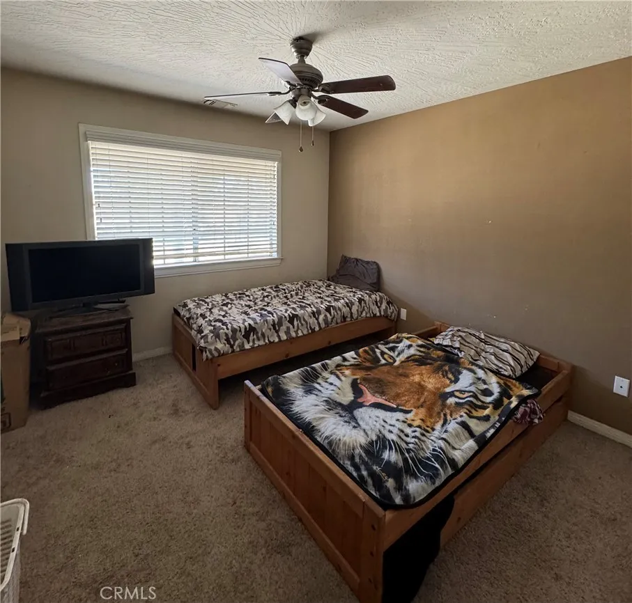 11522 Pinon Hills Pinon Hills, CA 92372