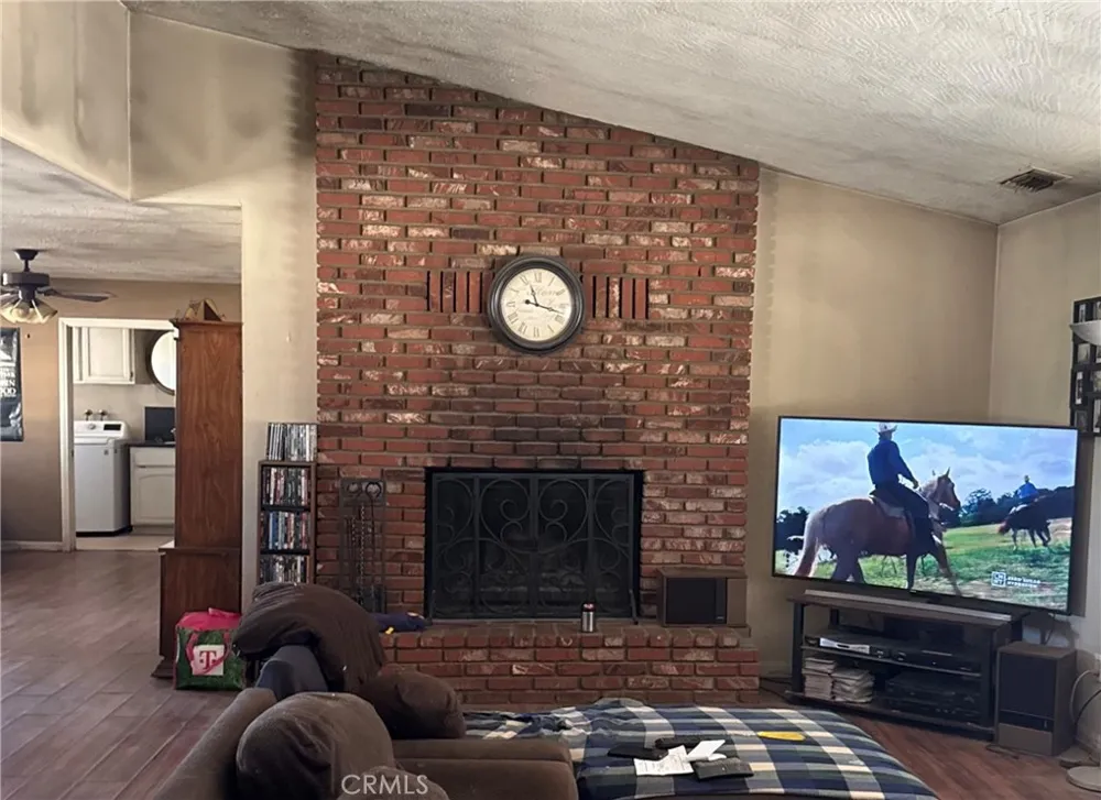 11522 Pinon Hills Pinon Hills, CA 92372