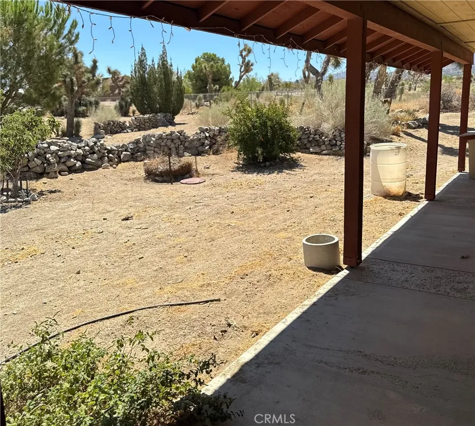 11522 Pinon Hills Pinon Hills, CA 92372