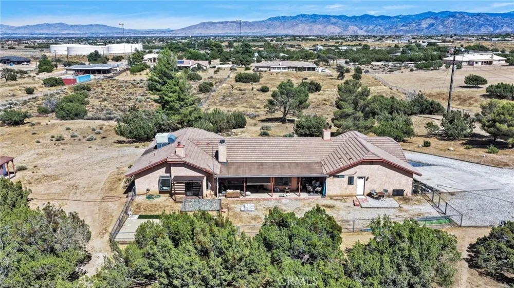 11778 Buffalo Hesperia, CA 92344