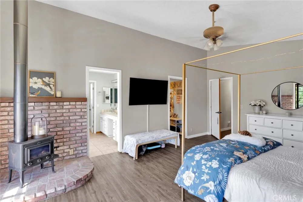 11778 Buffalo Hesperia, CA 92344