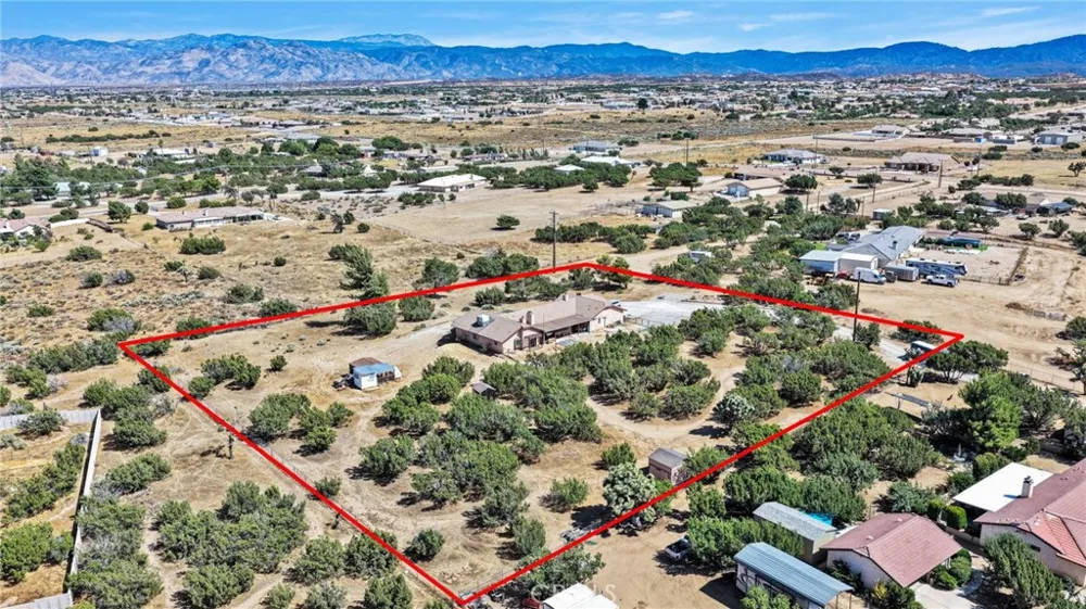 11778 Buffalo Hesperia, CA 92344