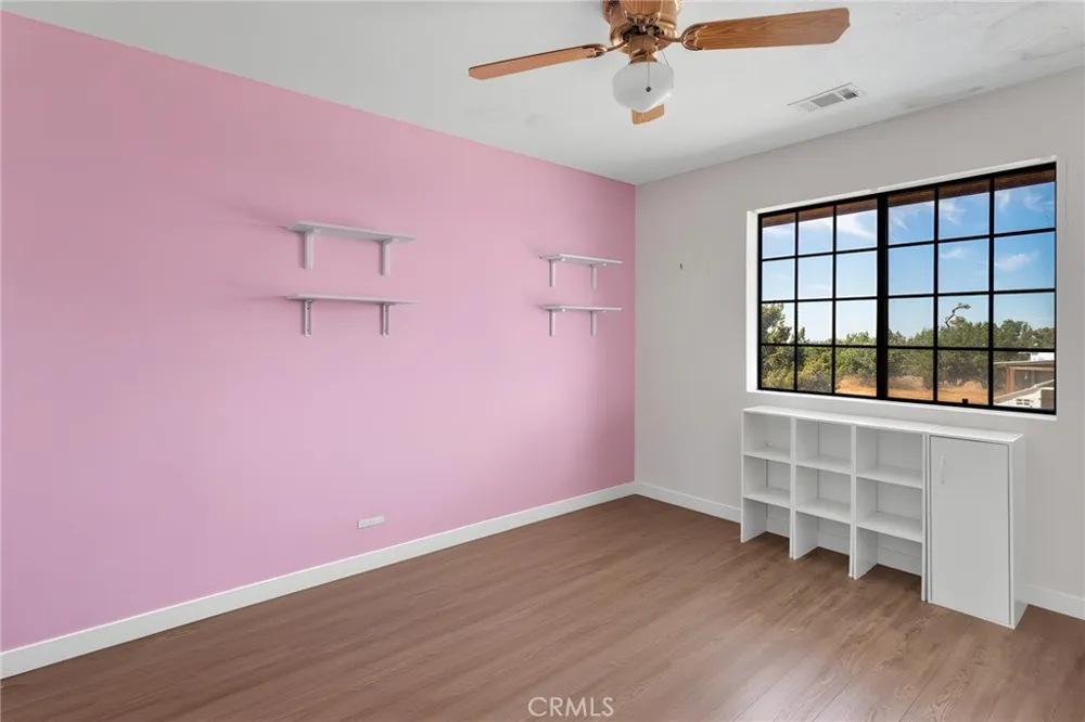 11778 Buffalo Hesperia, CA 92344