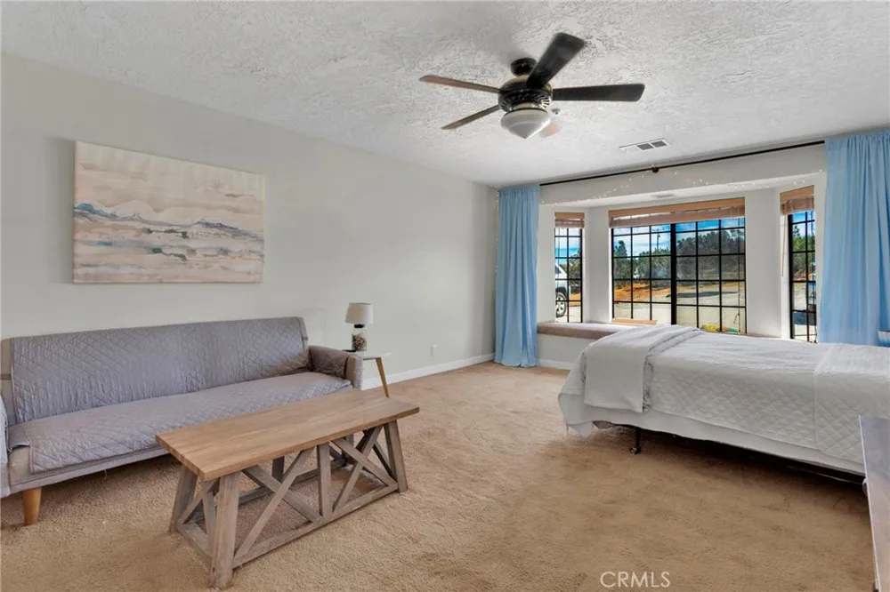 11778 Buffalo Hesperia, CA 92344