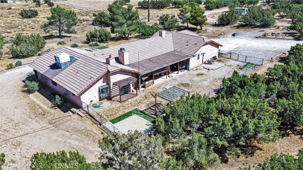 11778 Buffalo Hesperia, CA 92344