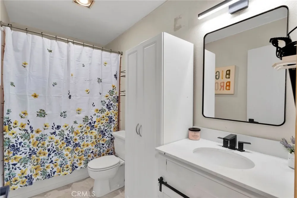 11778 Buffalo Hesperia, CA 92344