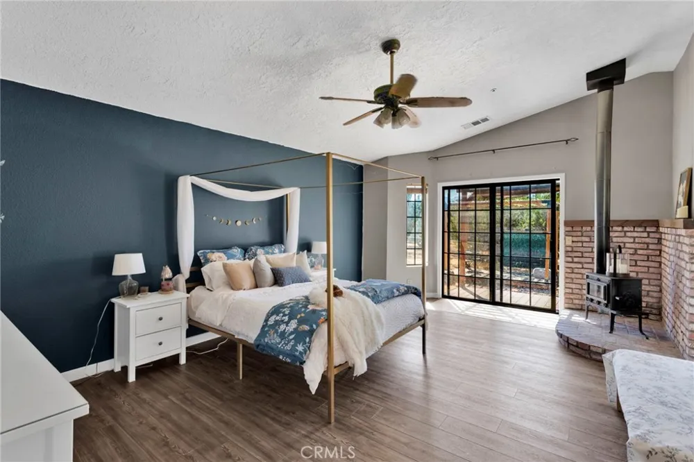 11778 Buffalo Hesperia, CA 92344