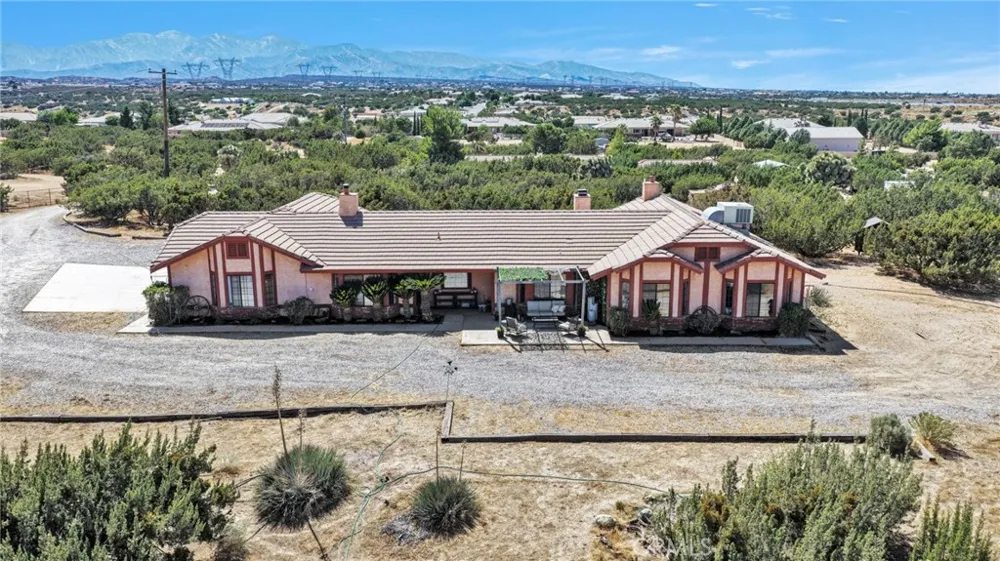 11778 Buffalo Hesperia, CA 92344