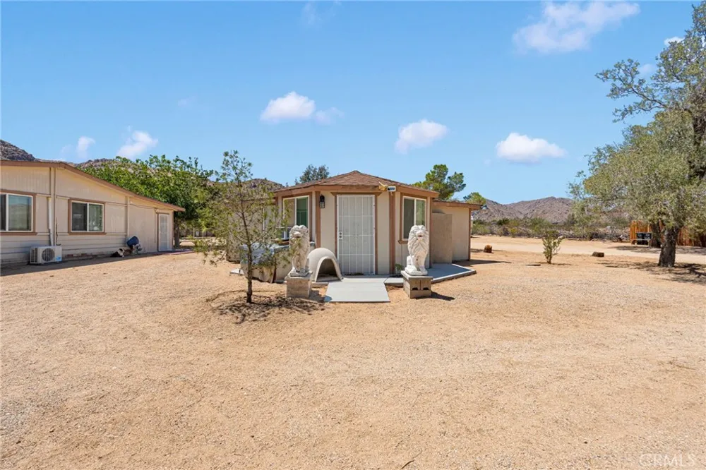 12660 Ivanhoe Road Lucerne Valley, CA 92356