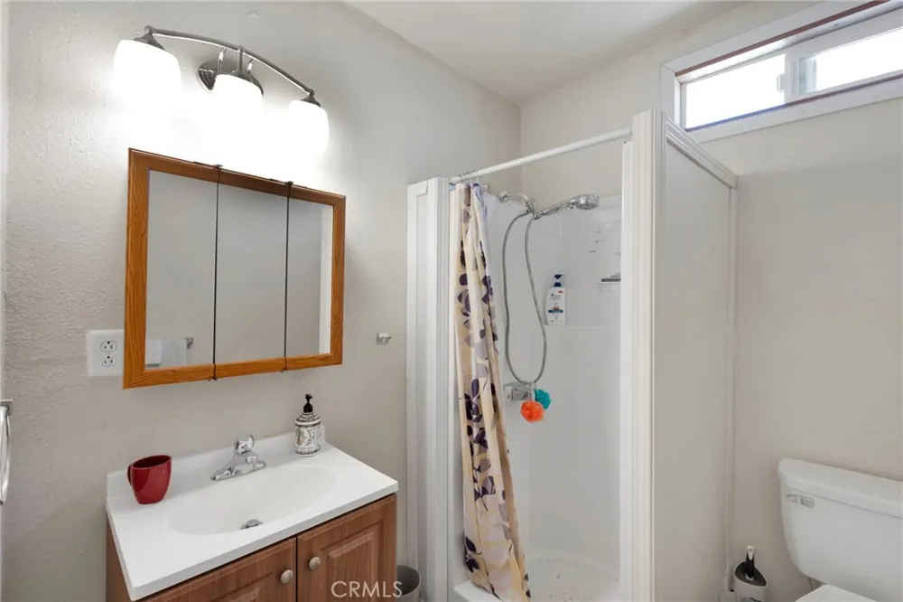 12660 Ivanhoe Road Lucerne Valley, CA 92356