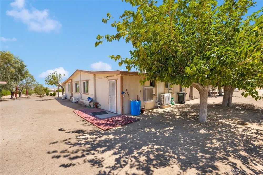 12660 Ivanhoe Road Lucerne Valley, CA 92356