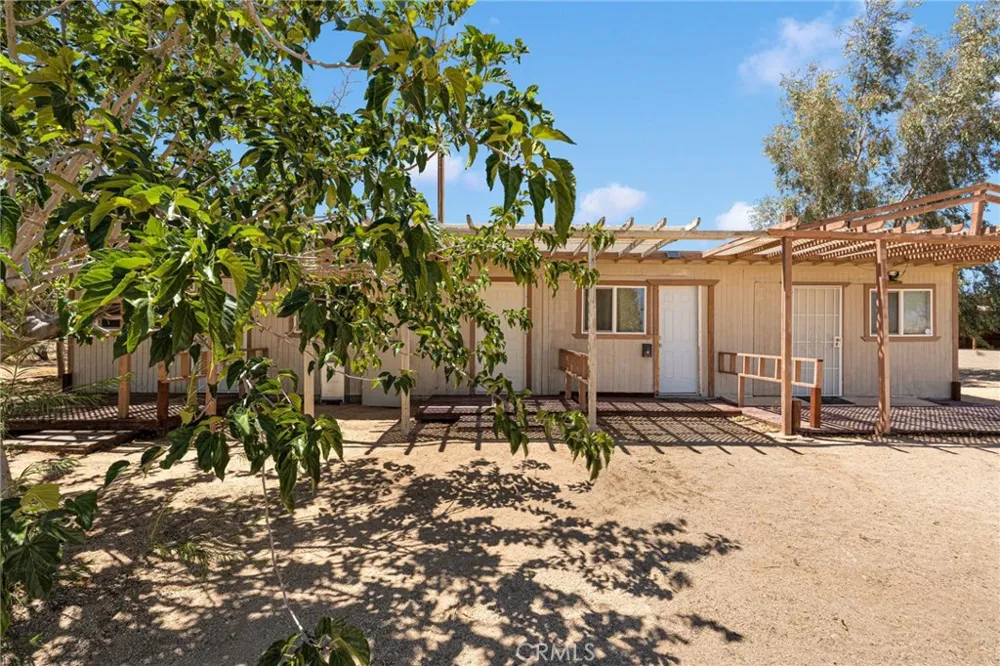 12660 Ivanhoe Road Lucerne Valley, CA 92356