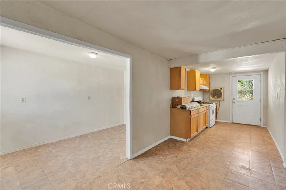 12660 Ivanhoe Road Lucerne Valley, CA 92356