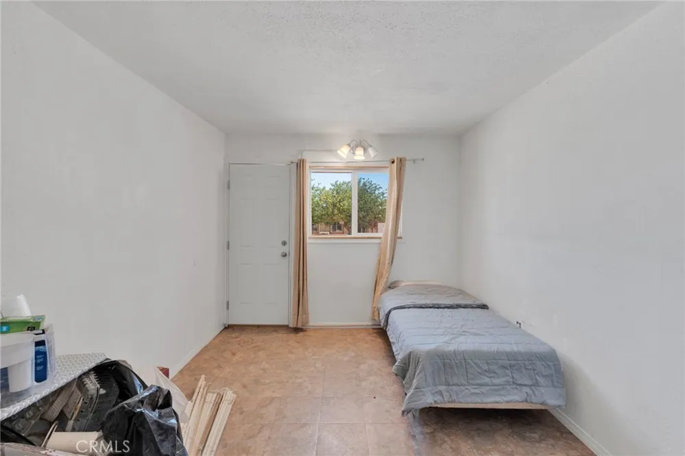 12660 Ivanhoe Road Lucerne Valley, CA 92356