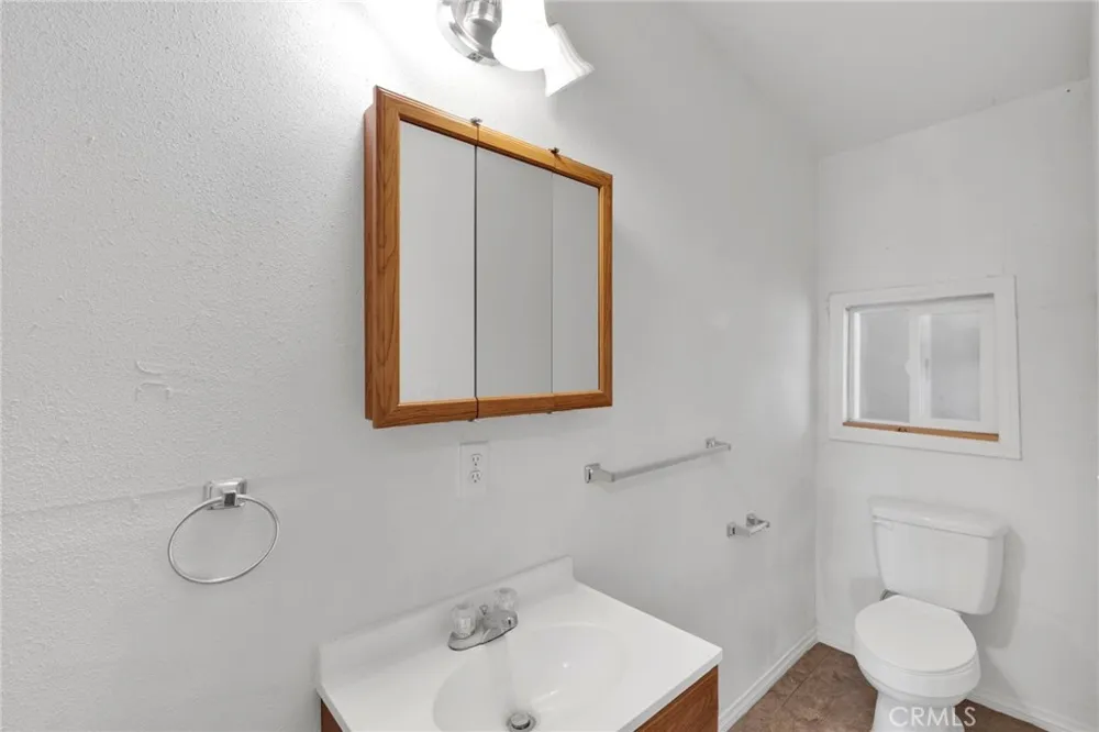 12660 Ivanhoe Road Lucerne Valley, CA 92356
