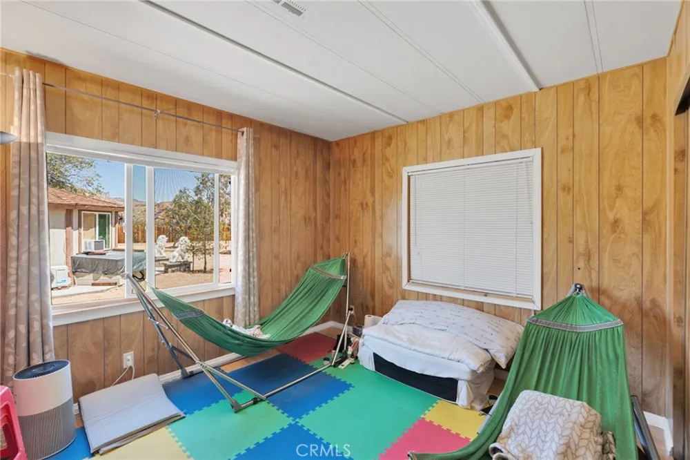 12660 Ivanhoe Road Lucerne Valley, CA 92356