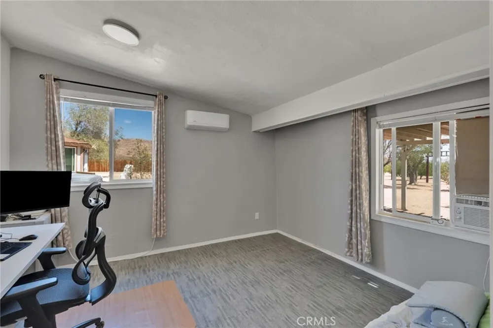 12660 Ivanhoe Road Lucerne Valley, CA 92356