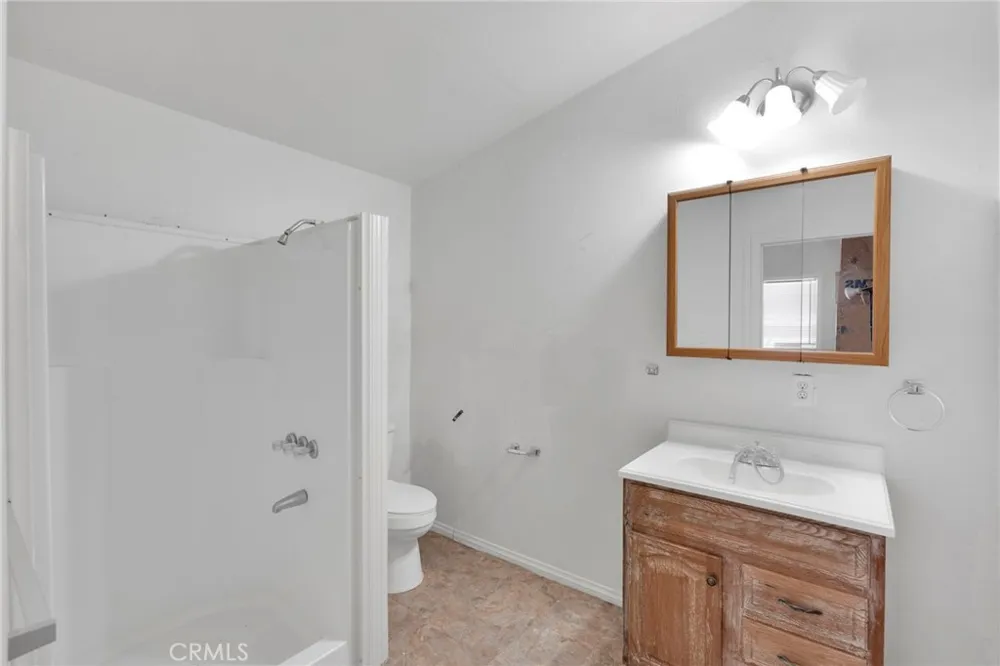 12660 Ivanhoe Road Lucerne Valley, CA 92356
