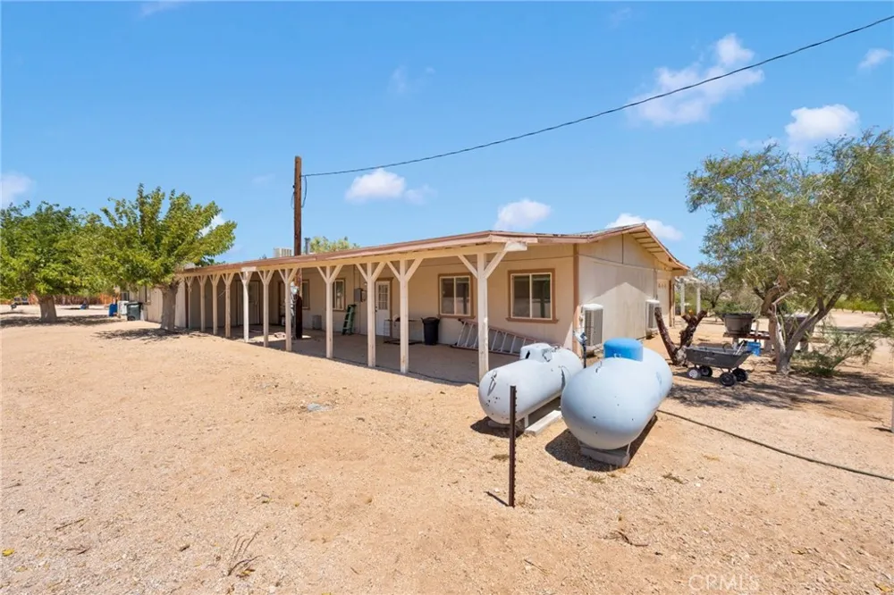 12660 Ivanhoe Road Lucerne Valley, CA 92356