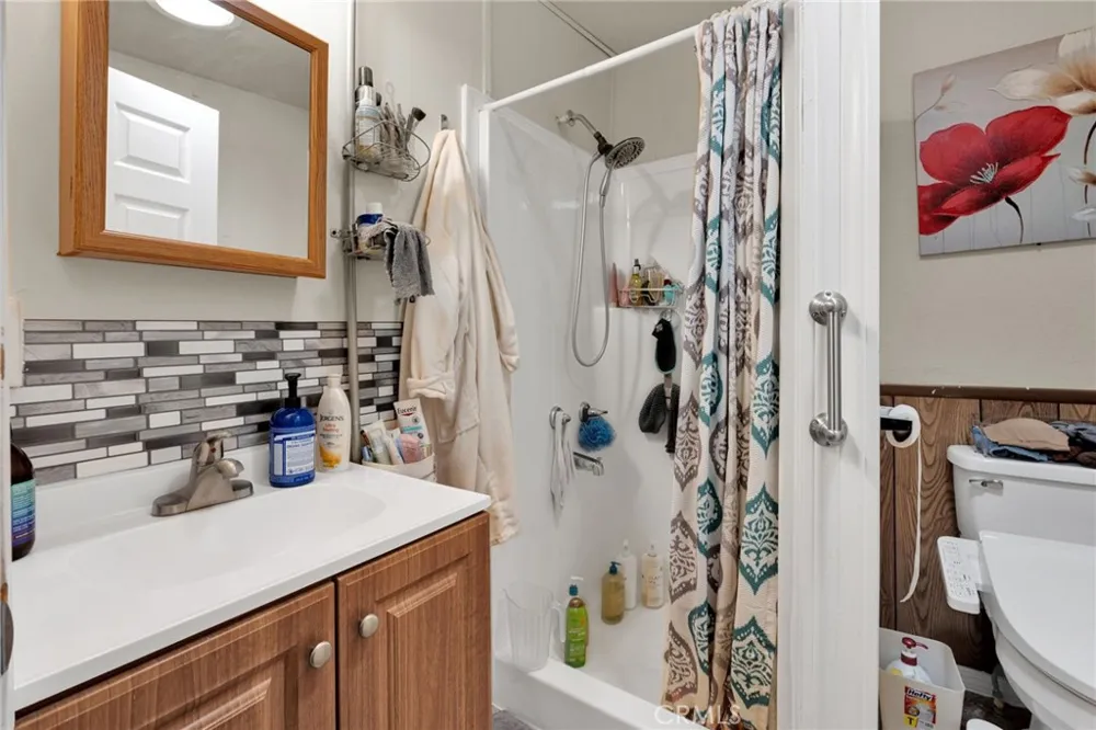 12660 Ivanhoe Road Lucerne Valley, CA 92356