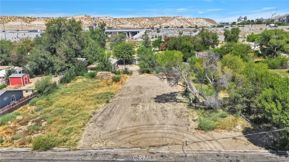 15780 Cottonwood Victorville, CA 92395