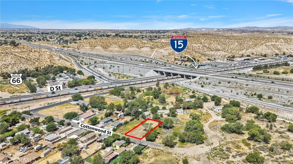 15780 Cottonwood Victorville, CA 92395