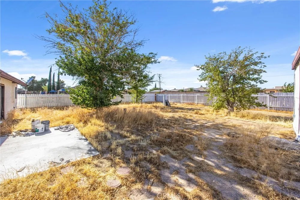 15888 Bear Valley Road Victorville, CA 92395