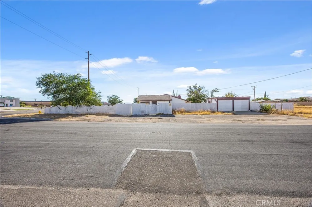 15888 Bear Valley Road Victorville, CA 92395