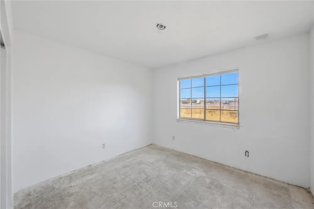 15888 Bear Valley Road Victorville, CA 92395