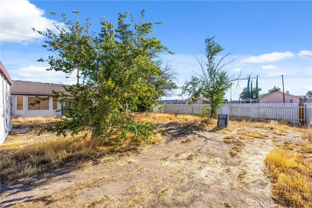 15888 Bear Valley Road Victorville, CA 92395
