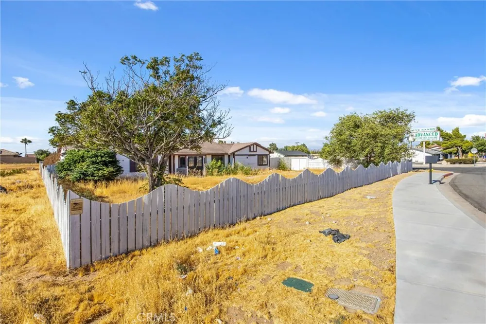 15888 Bear Valley Road Victorville, CA 92395
