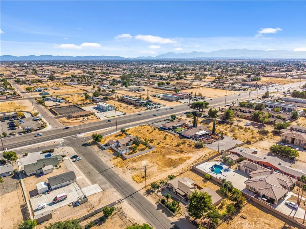 15888 Bear Valley Road Victorville, CA 92395